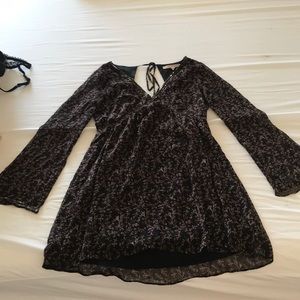 Patterned bell sleeve dress from Forever 21